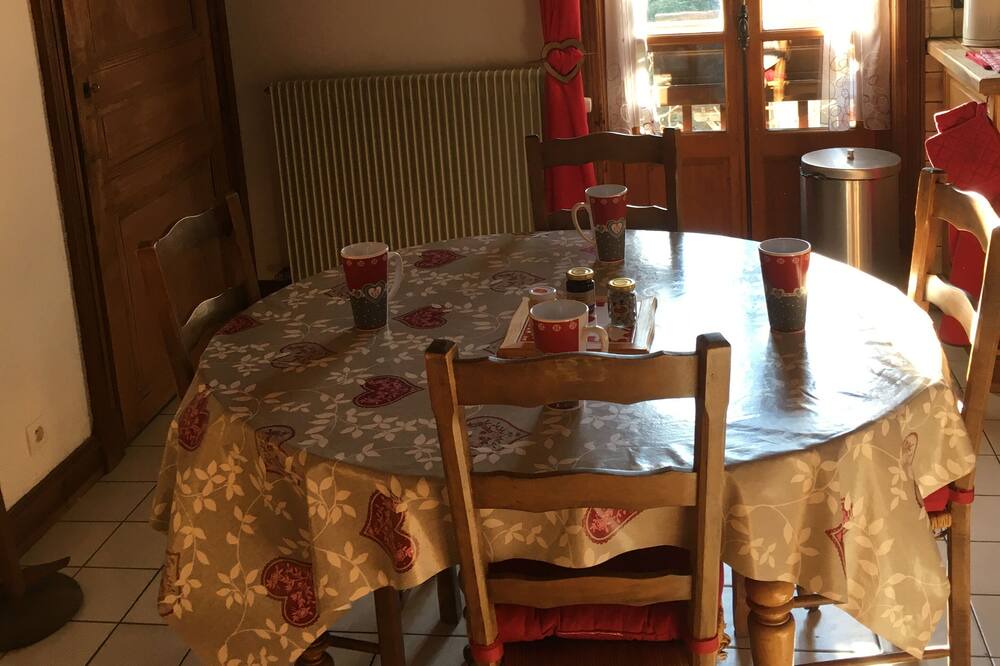 Photo of Kitchen in Saint-Pierre-d'Entremont