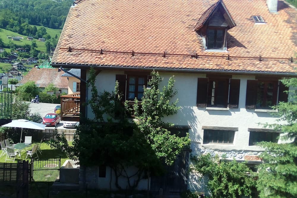 Photo of Outdoor in Saint-Pierre-d'Entremont