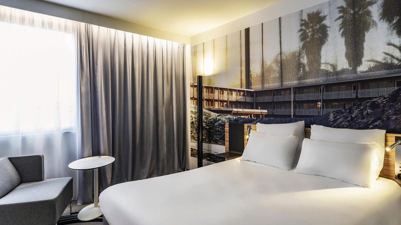 Photo of Bedroom in Saint-Etienne
