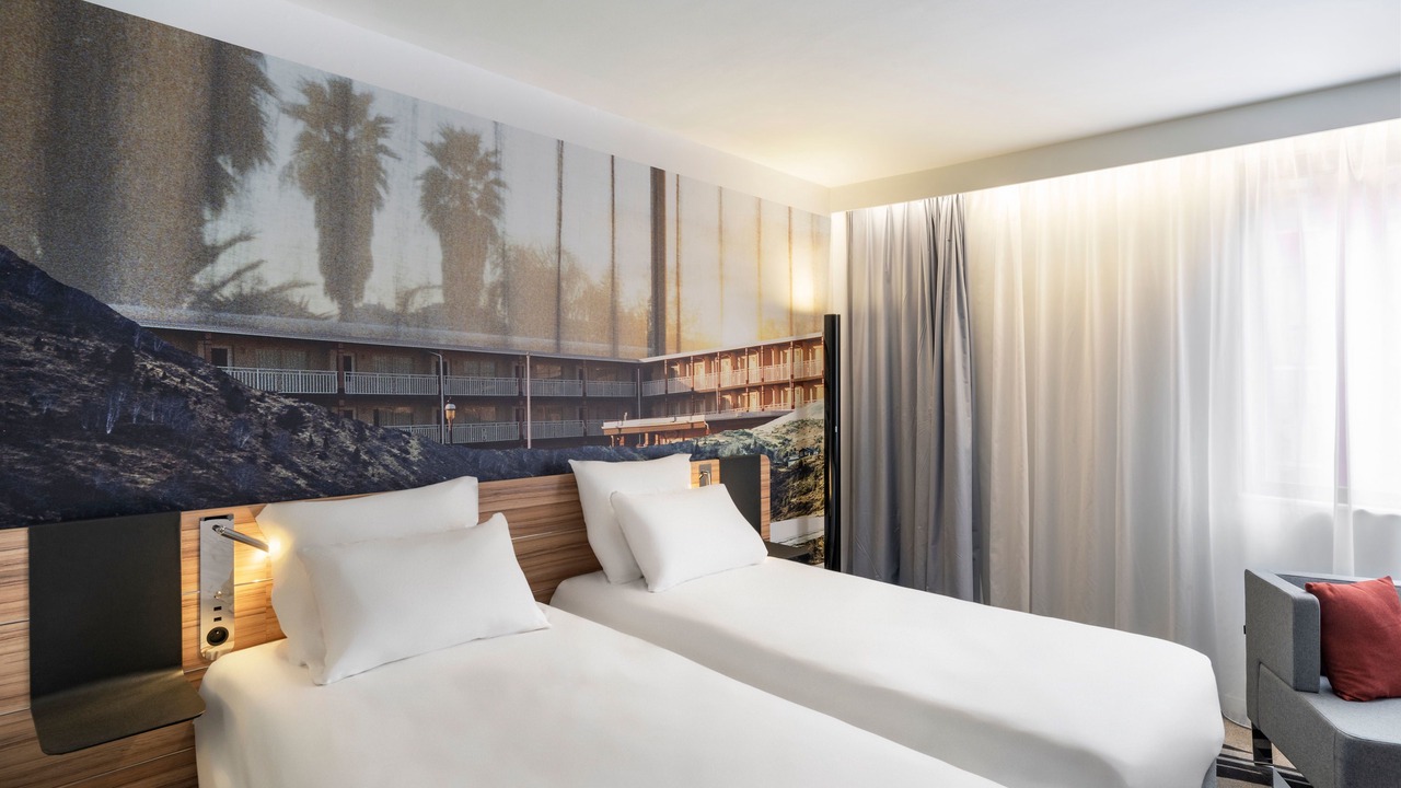 Photo of Bedroom in Saint-Etienne