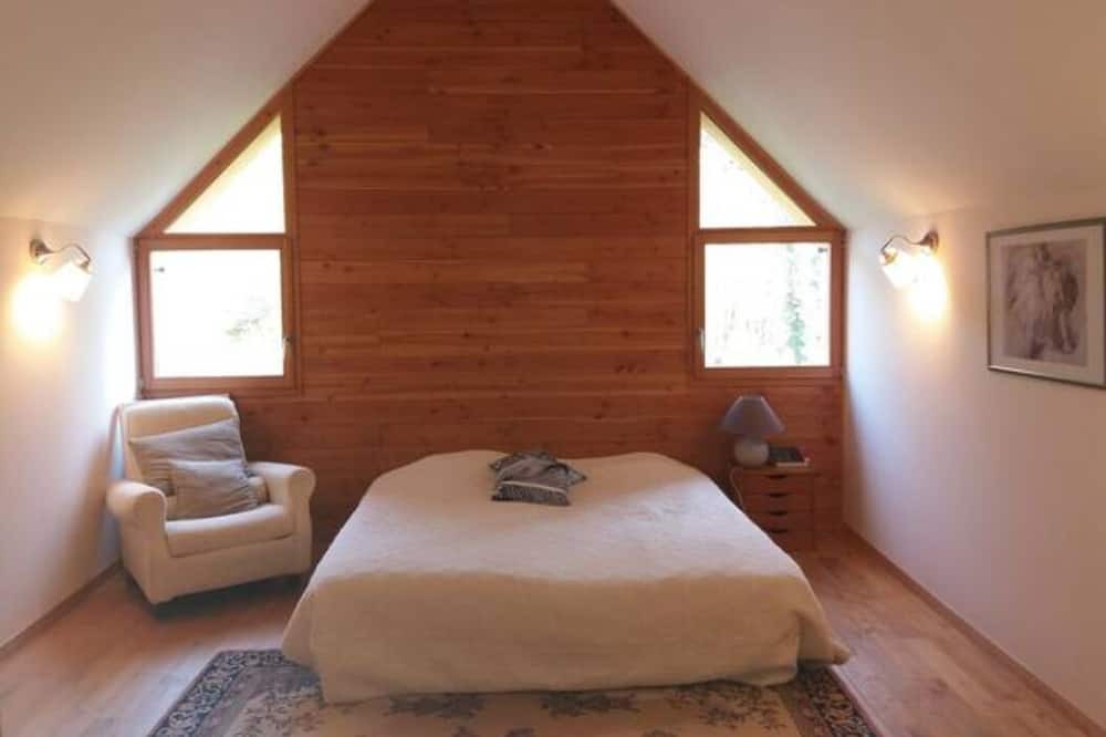 Photo of Bedroom in Cremieu