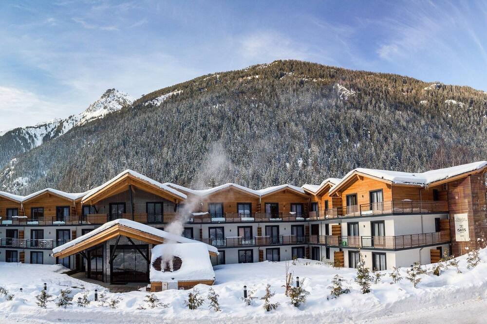 Photo of Outdoor in Les Tines