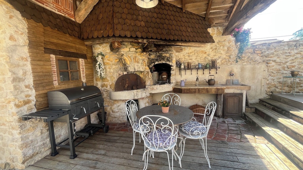 Photo of Outdoor in Proulieu