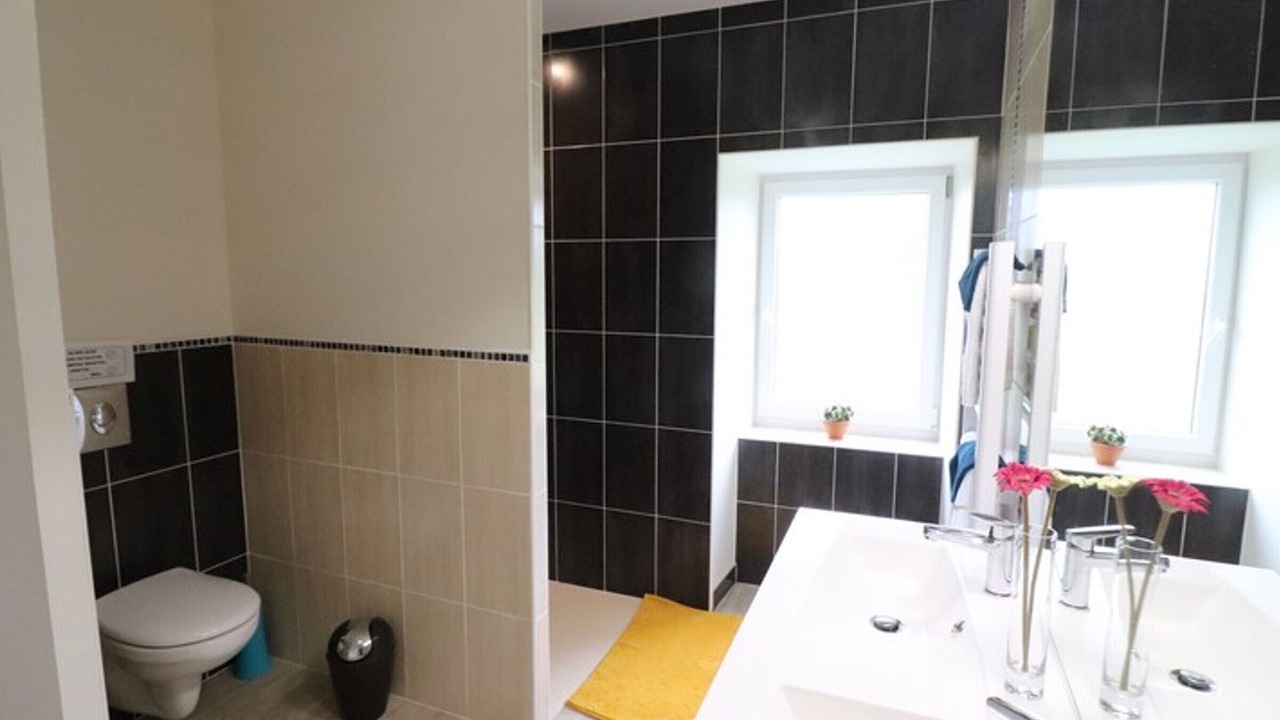 Photo of Bathroom in Parlan
