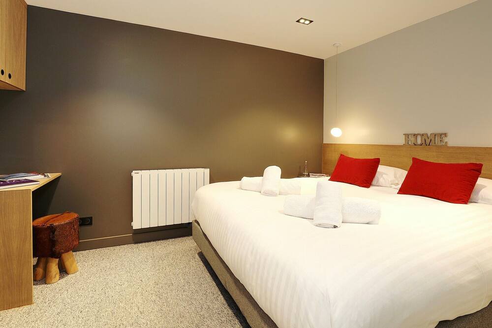 Photo of Bedroom in La Perriere