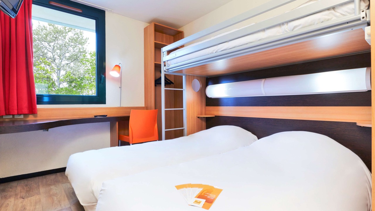 Photo of Bedroom in Ville-la-Grand