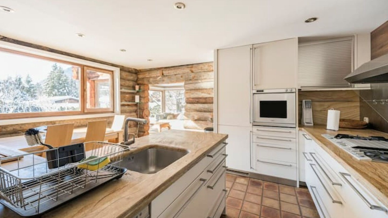 Photo of Kitchen in Les Tines