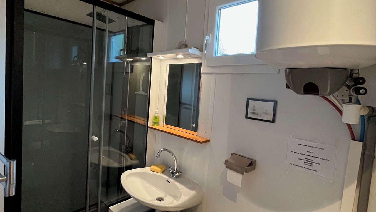 Photo of Bathroom in Montreal