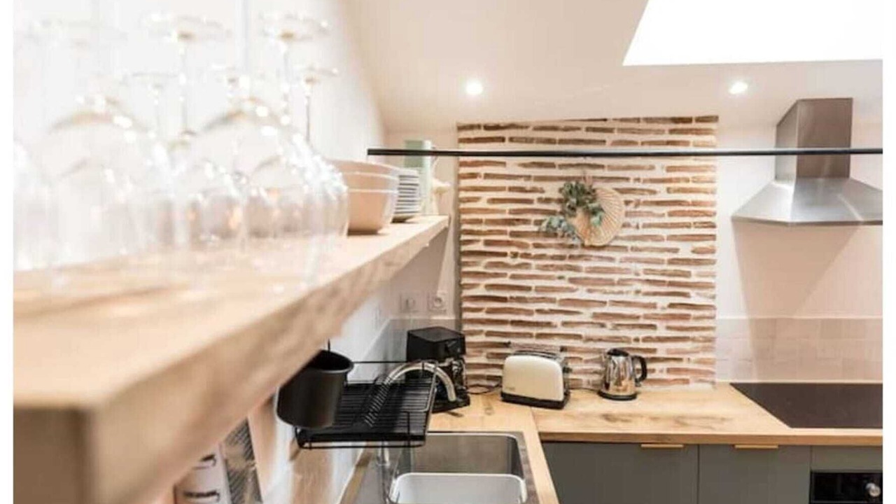 Photo of Kitchen in Saint-Jean-Saint-Maurice-sur-Loire