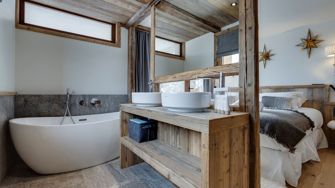 Photo of Bathroom in Les Almes