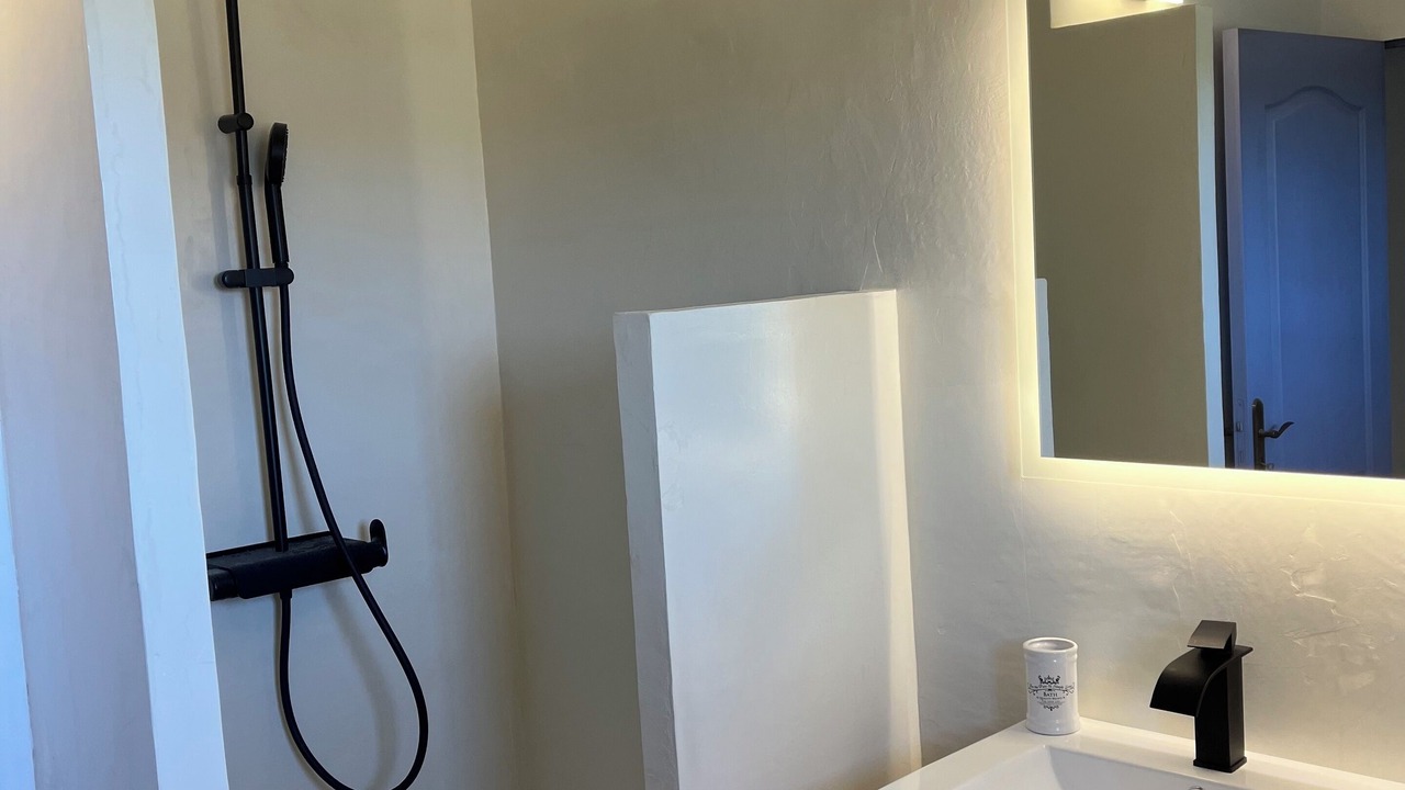 Photo of Bathroom in Vaison-la-Romaine