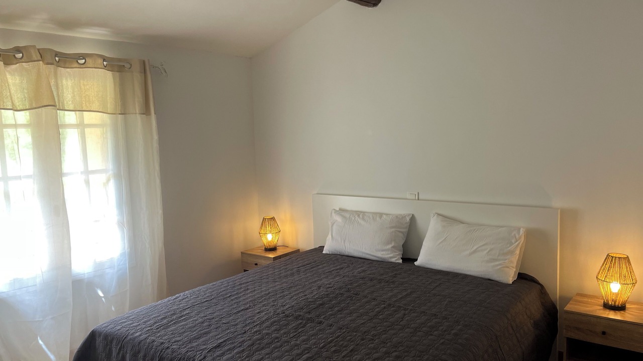 Photo of Bedroom in Vaison-la-Romaine