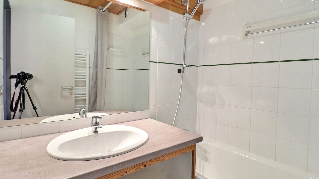 Photo of Bathroom in La Perriere