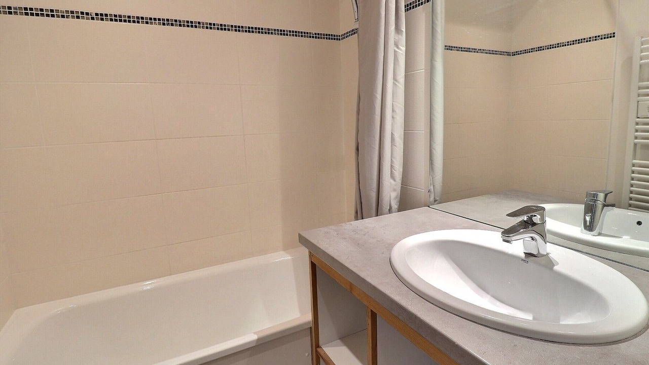 Photo of Bathroom in La Perriere