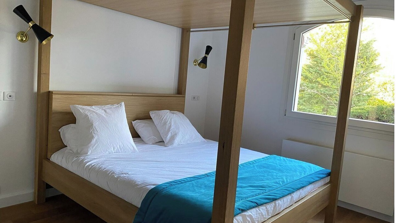 Photo of Bedroom in Le Pont-de-Beauvoisin