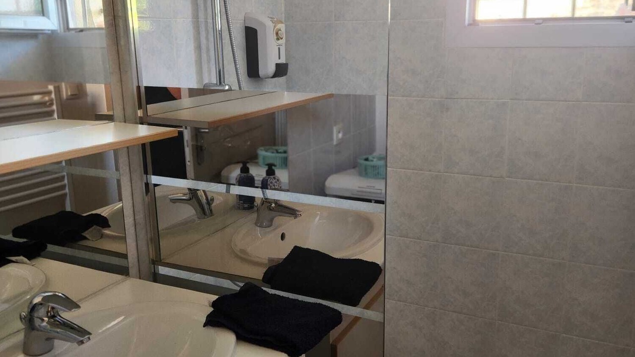 Photo of Bathroom in Villemoirieu