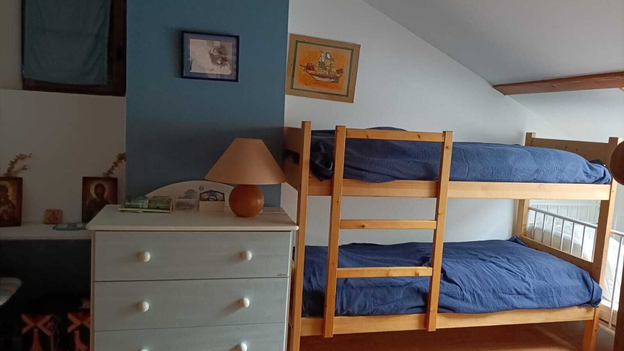 Photo of Bedroom in Presles