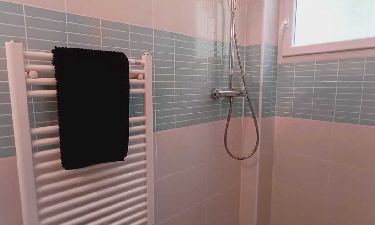 Photo of Bathroom in Fontanil-Cornillon