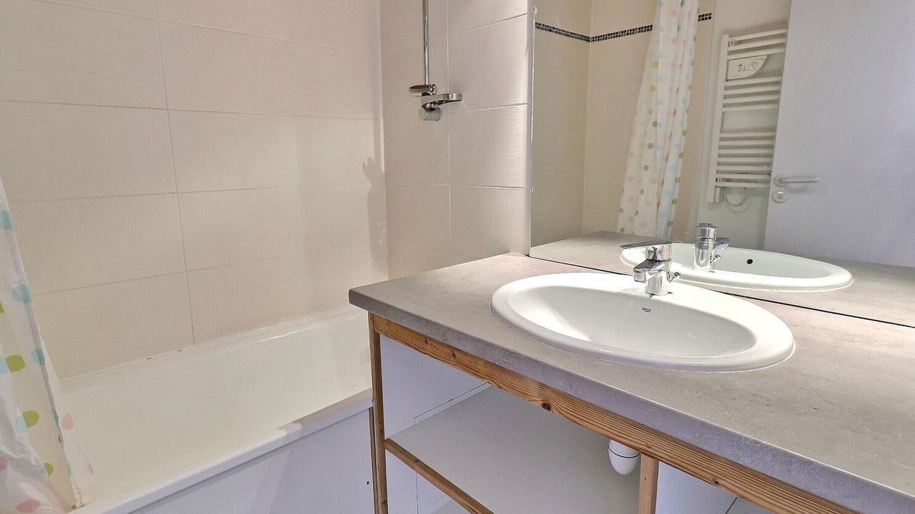 Photo of Bathroom in La Perriere