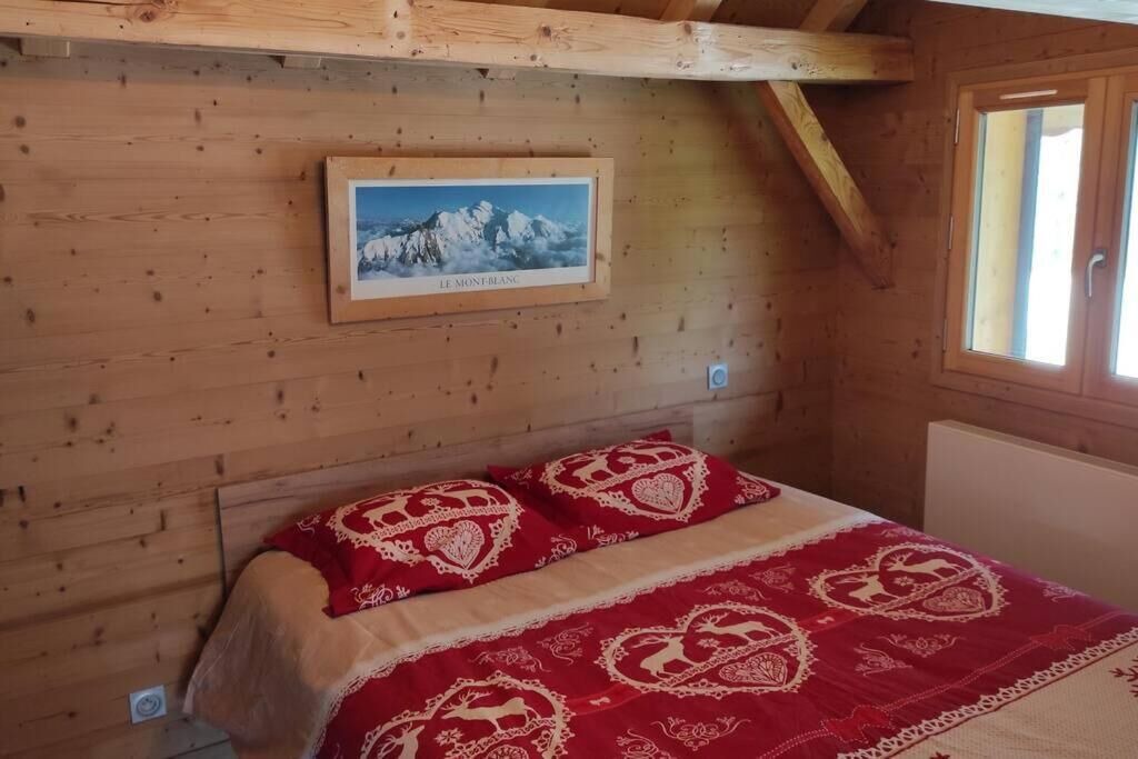 Photo of Bedroom in Mieussy