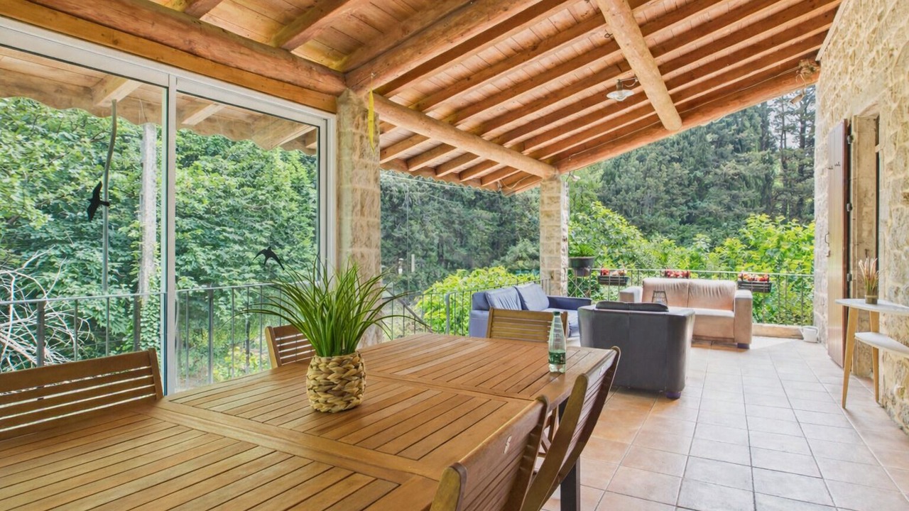 Photo of Outdoor in Largentiere