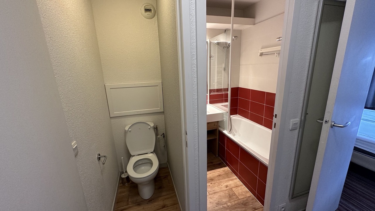Photo of Bathroom in La Perriere