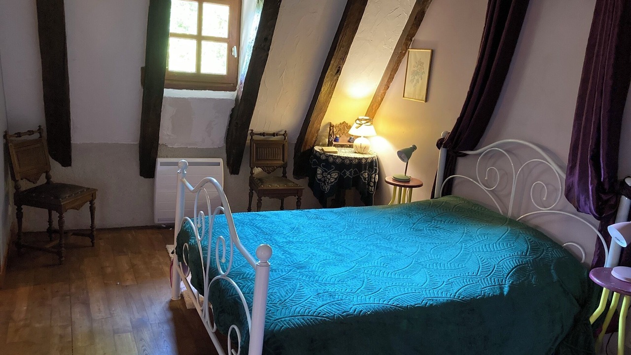 Photo of Bedroom in Ladinhac