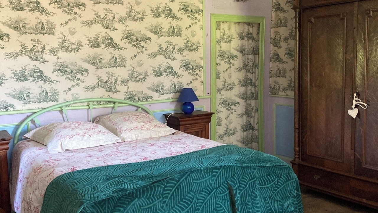 Photo of Bedroom in Ladinhac