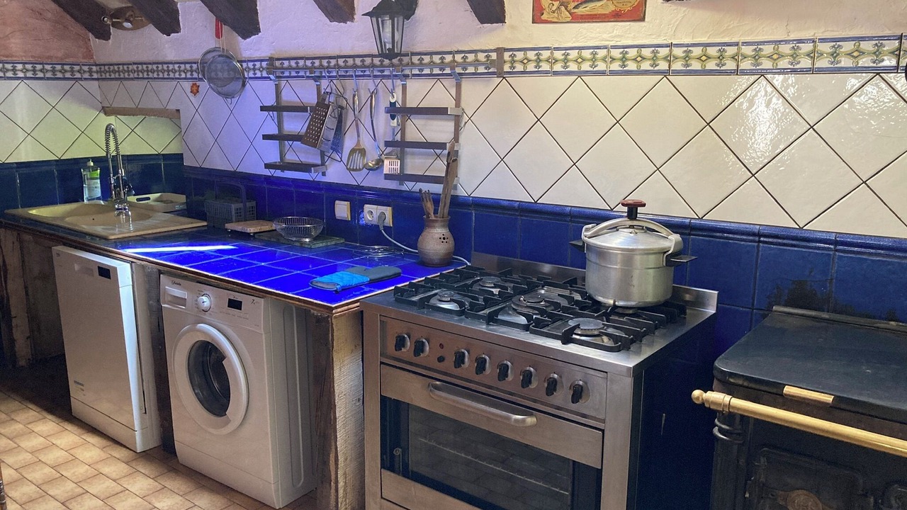 Photo of Kitchen in Ladinhac