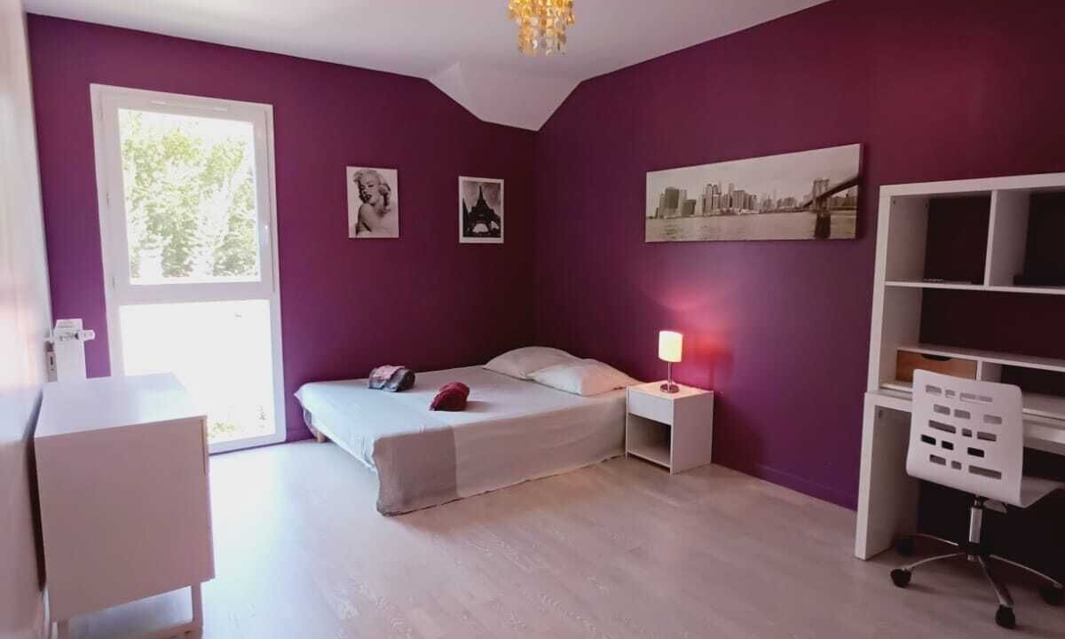 Photo of Bedroom in Fontanil-Cornillon