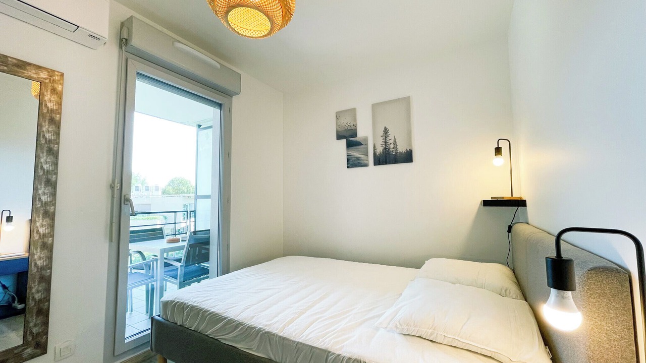 Photo of Bedroom in Montbonnot-Saint-Martin
