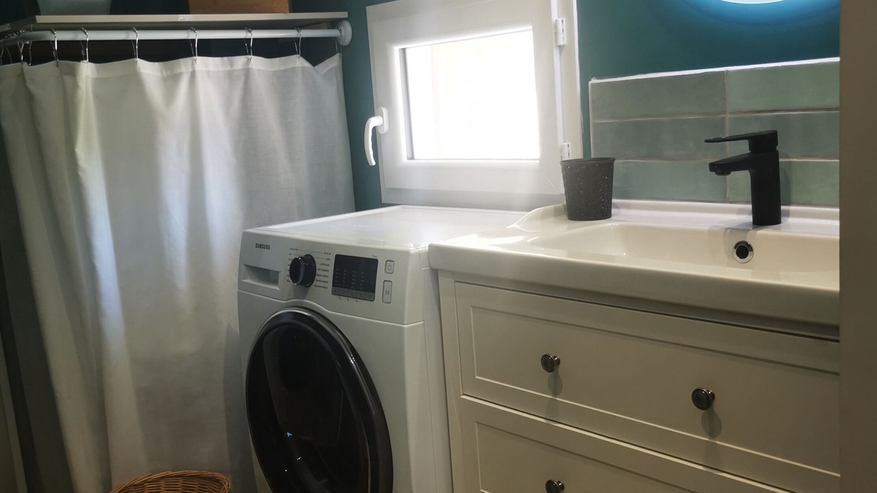Photo of Bathroom in Colombier-Saugnieu