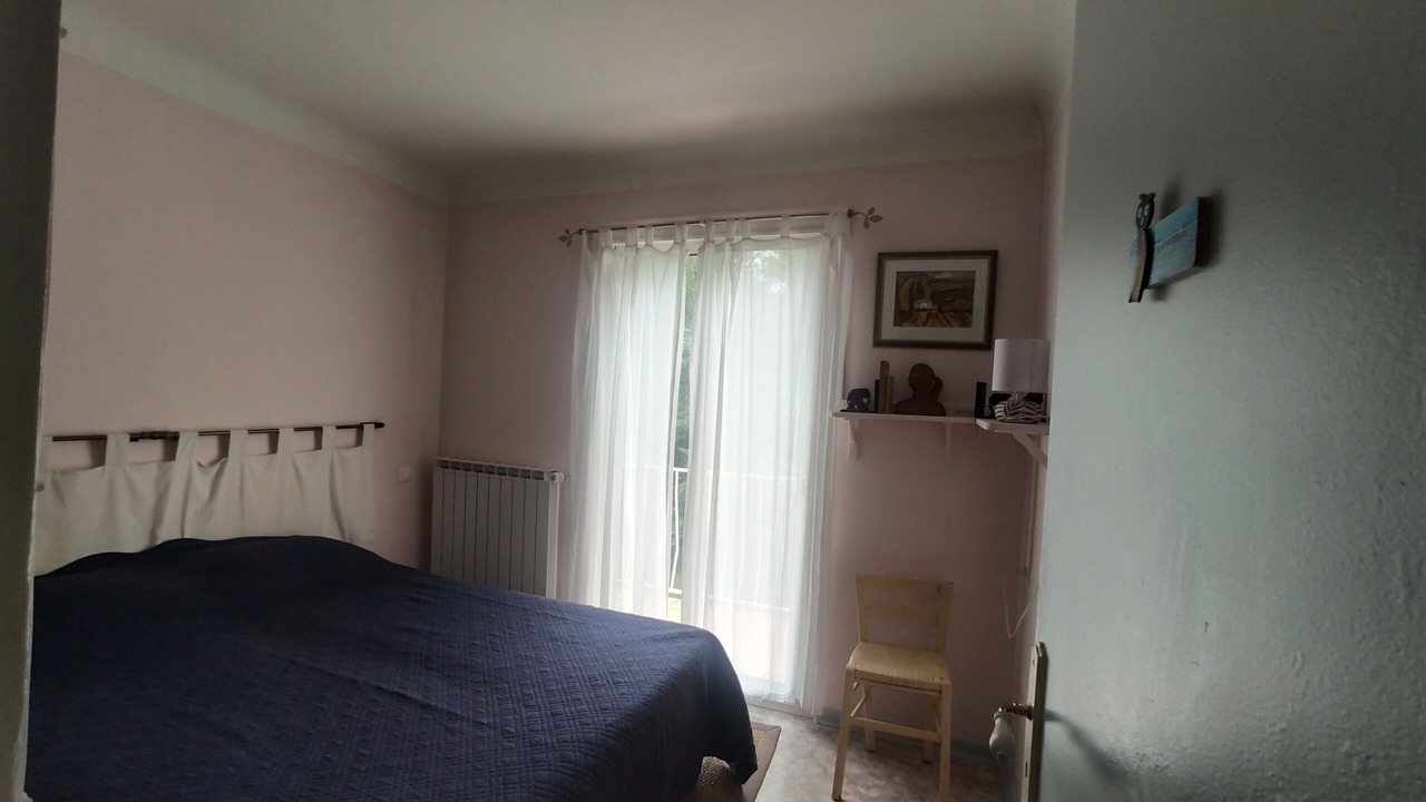 Photo of Bedroom in Pierrelongue