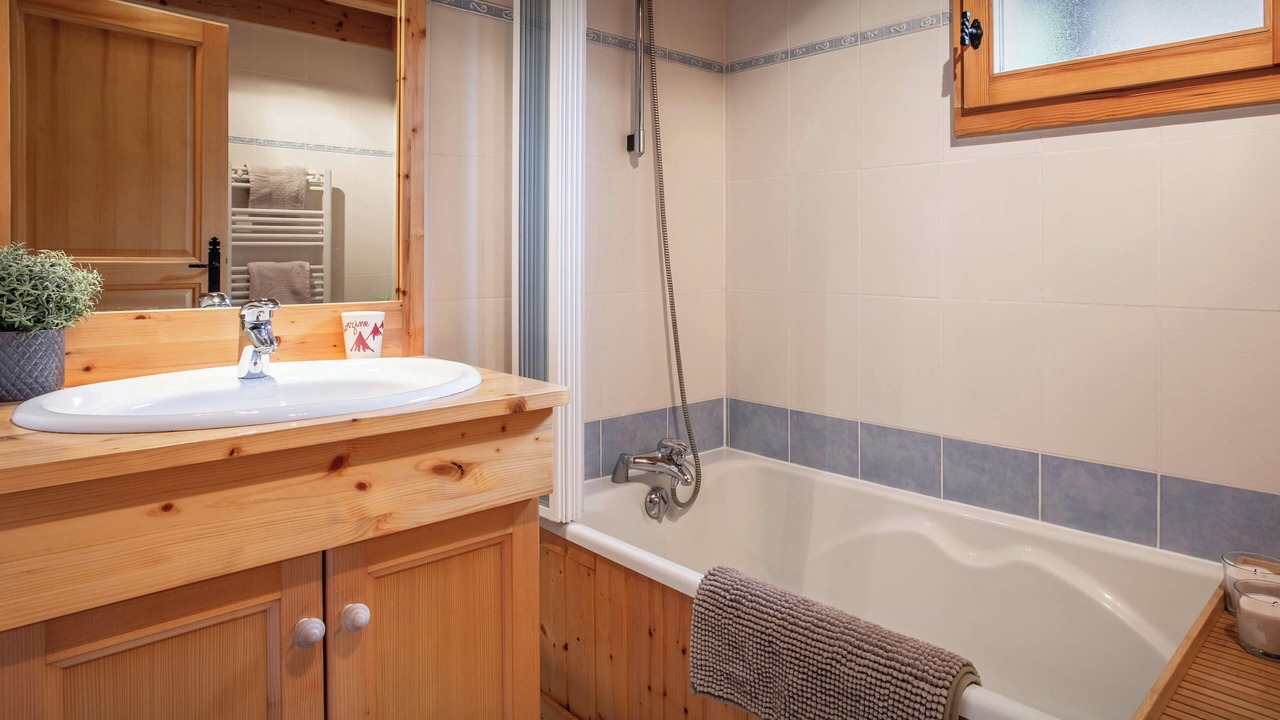 Photo of Bathroom in La Cote-d'Arbroz