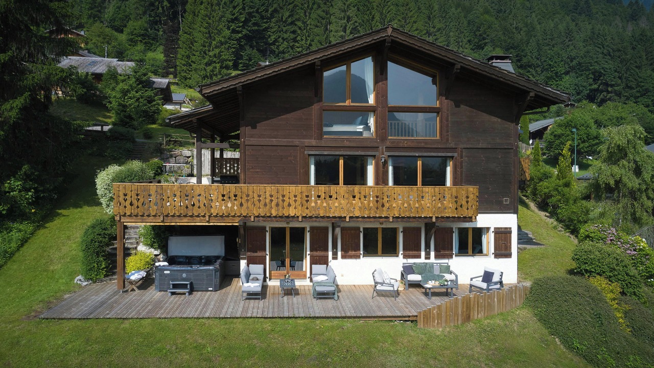 Photo of Outdoor in La Cote-d'Arbroz