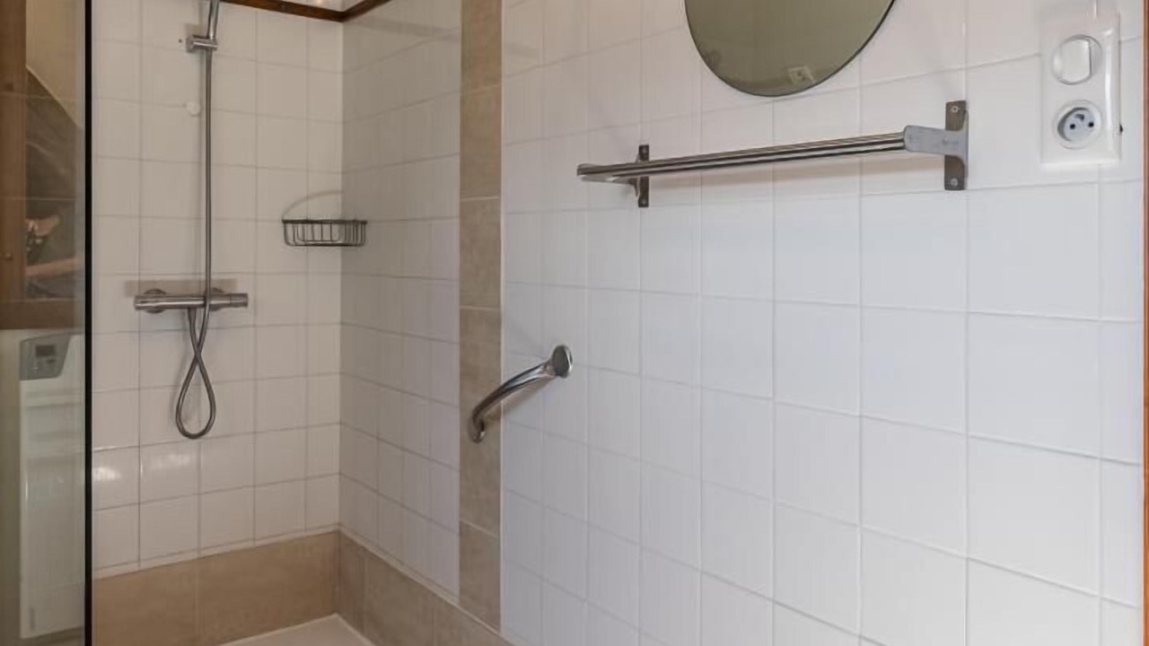 Photo of Bathroom in Traize