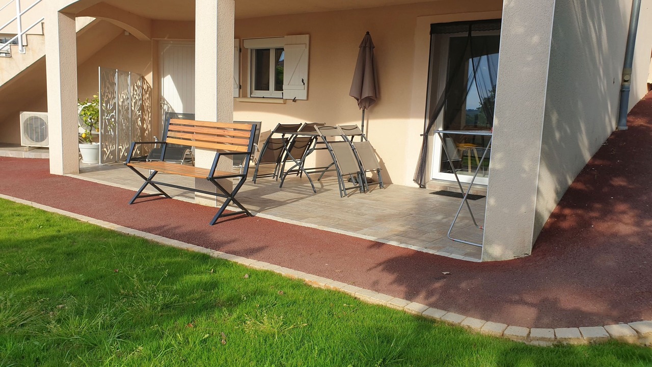 Photo of Patio Balcony in Flagnac