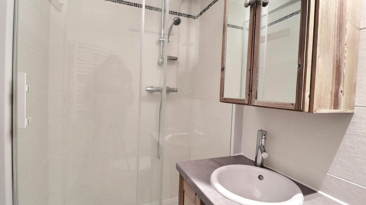 Photo of Bathroom in La Perriere