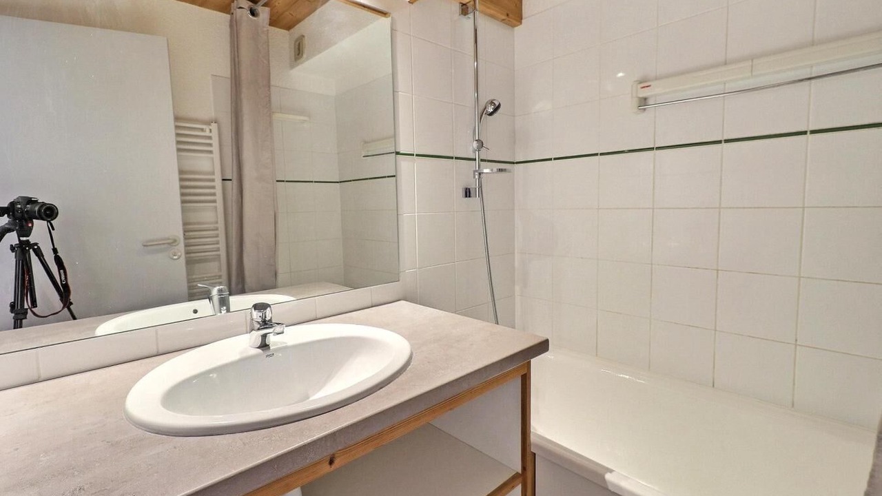 Photo of Bathroom in La Perriere