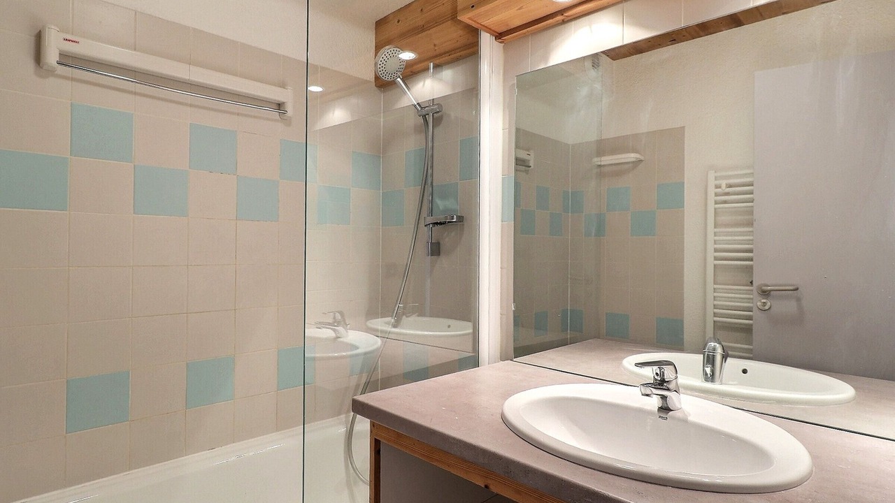 Photo of Bathroom in La Perriere