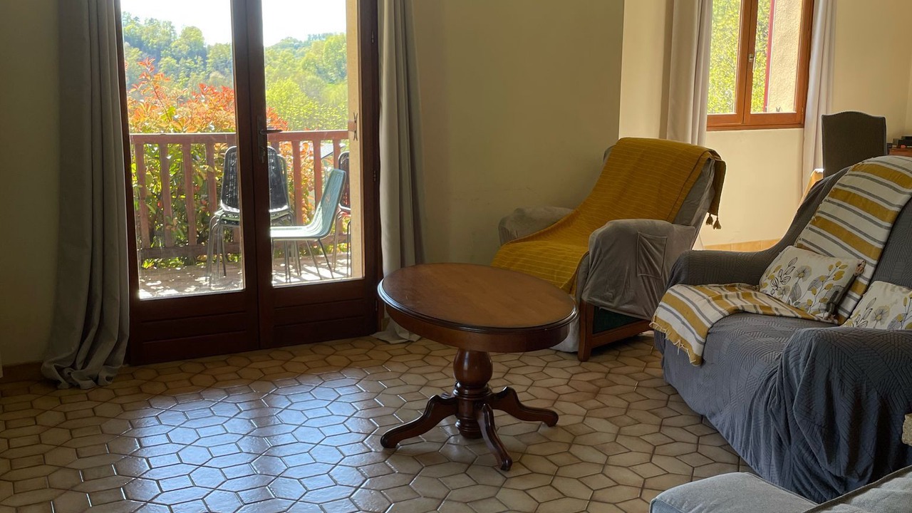 Photo of Livingroom in Saint-Etienne-de-Maurs