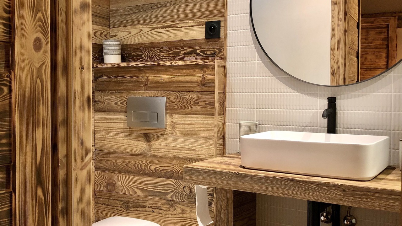 Photo of Bathroom in Montalbert