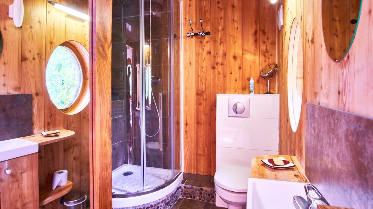 Photo of Bathroom in Saint-Martin-le-Vinoux