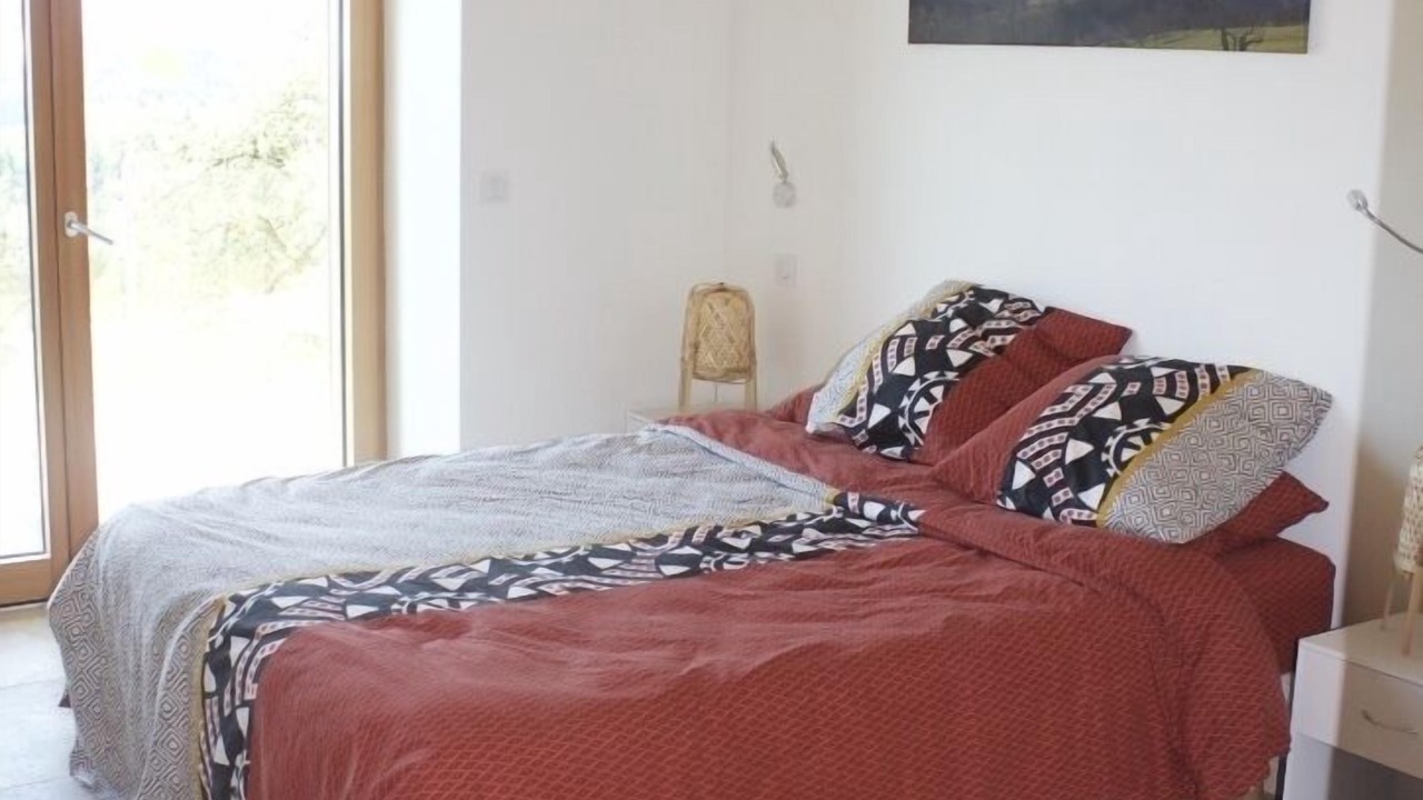 Photo of Bedroom in Dullin