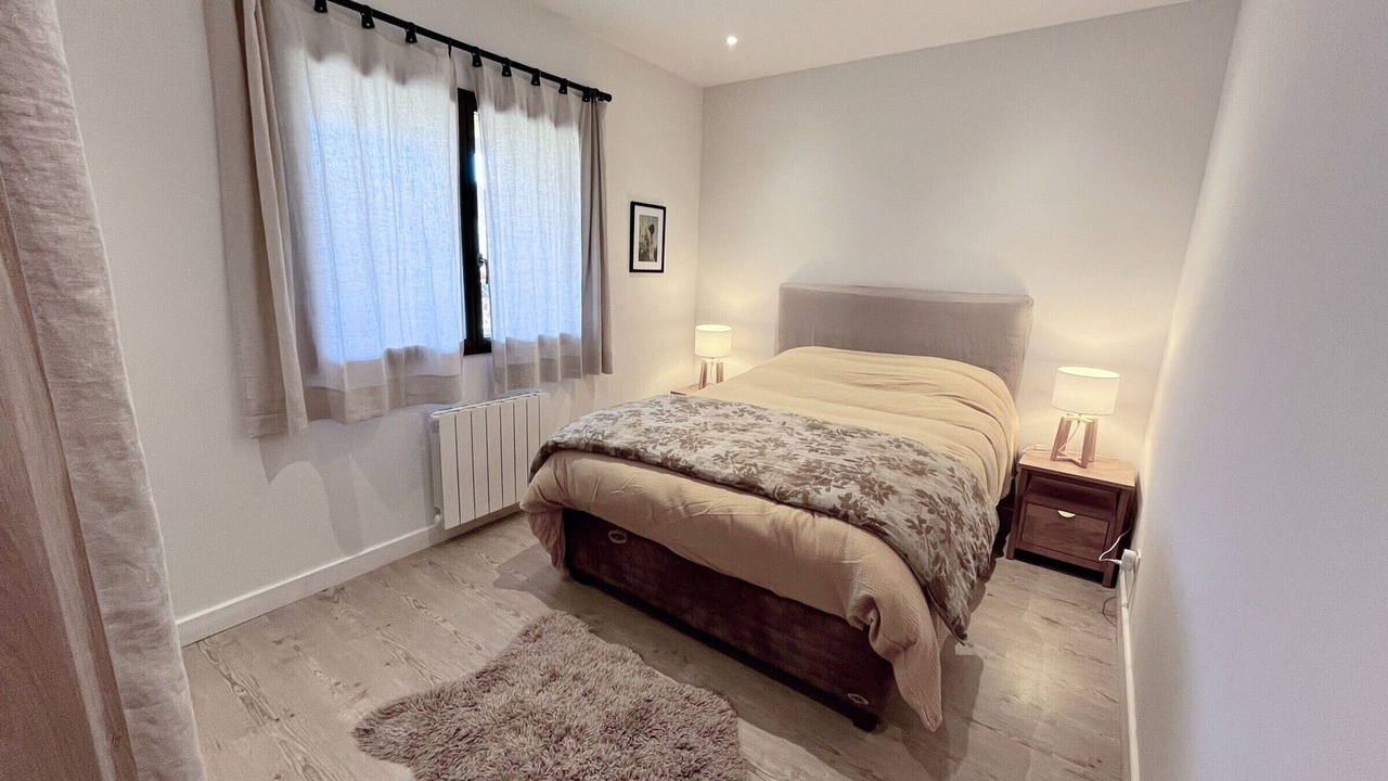 Photo of Bedroom in Albiez-le-Vieux