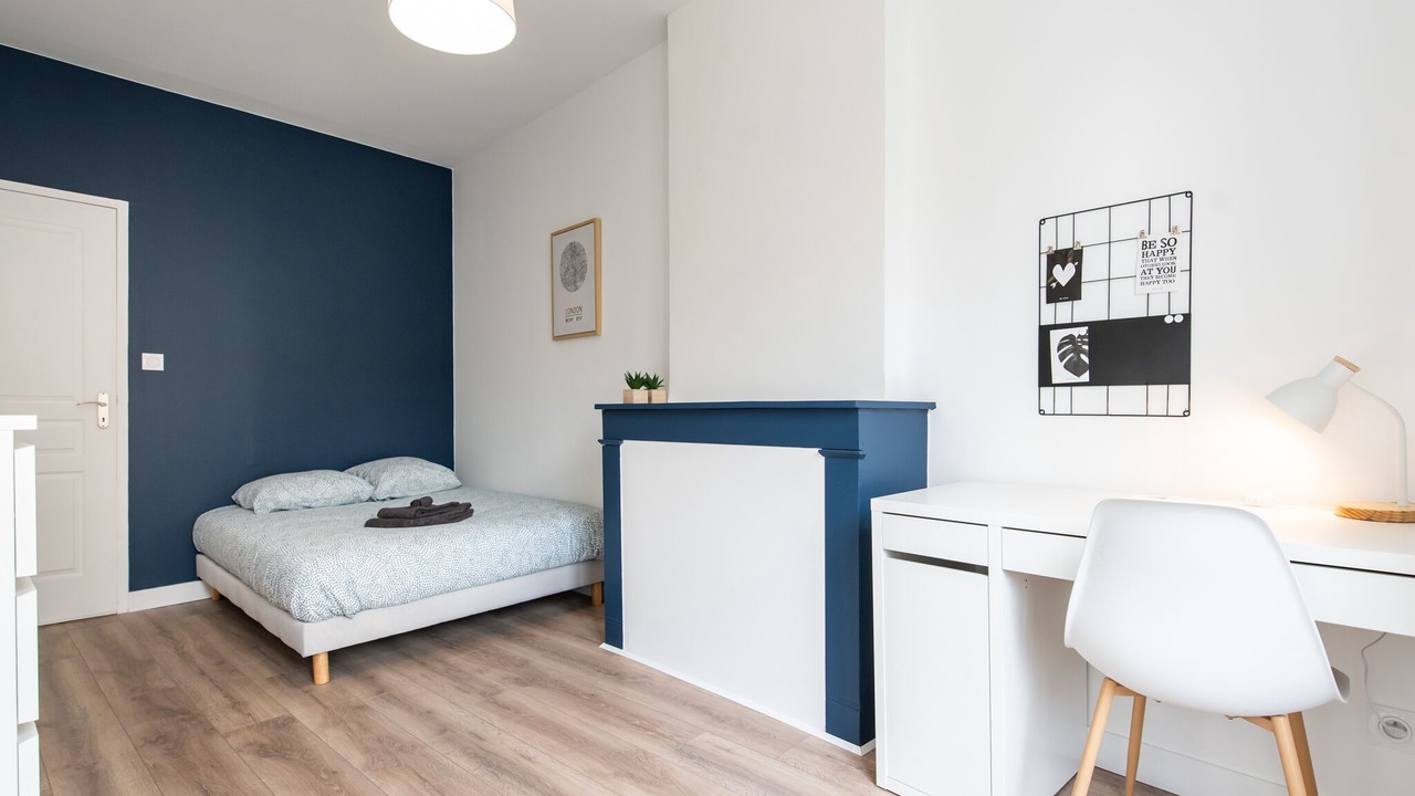 Photo of Bedroom in Saint-Etienne