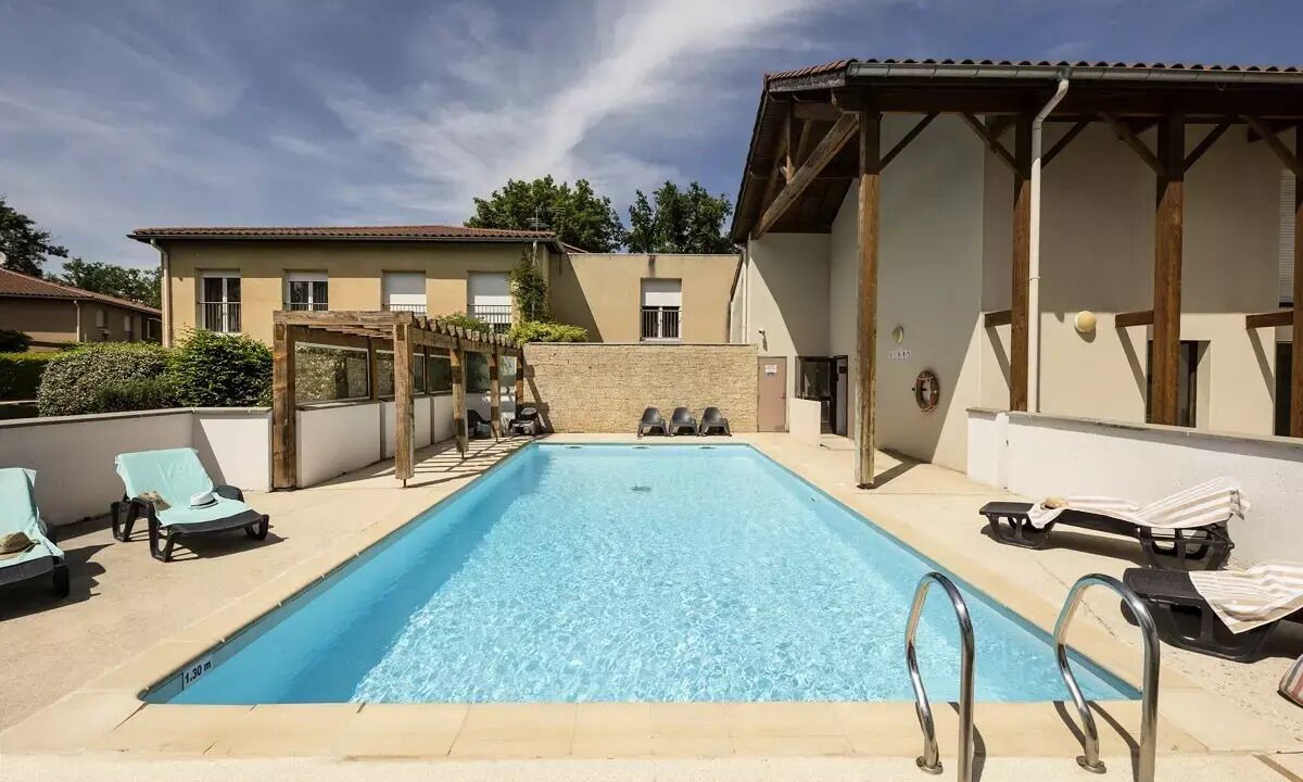 Photo of Outdoor in Marcy-l'Etoile