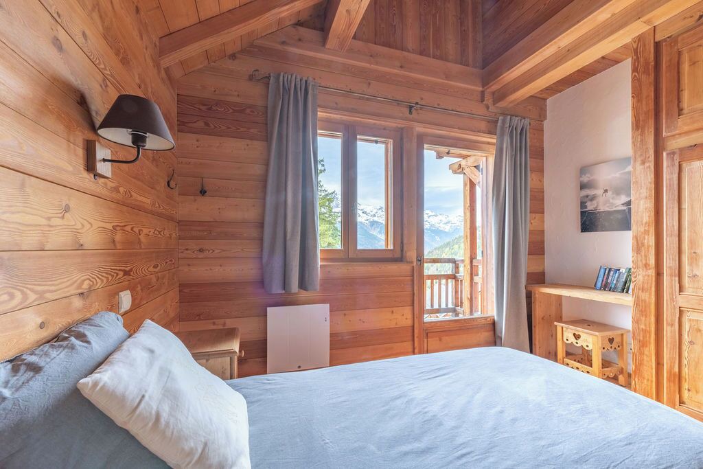 Photo of Bedroom in Oz-en-Oisans