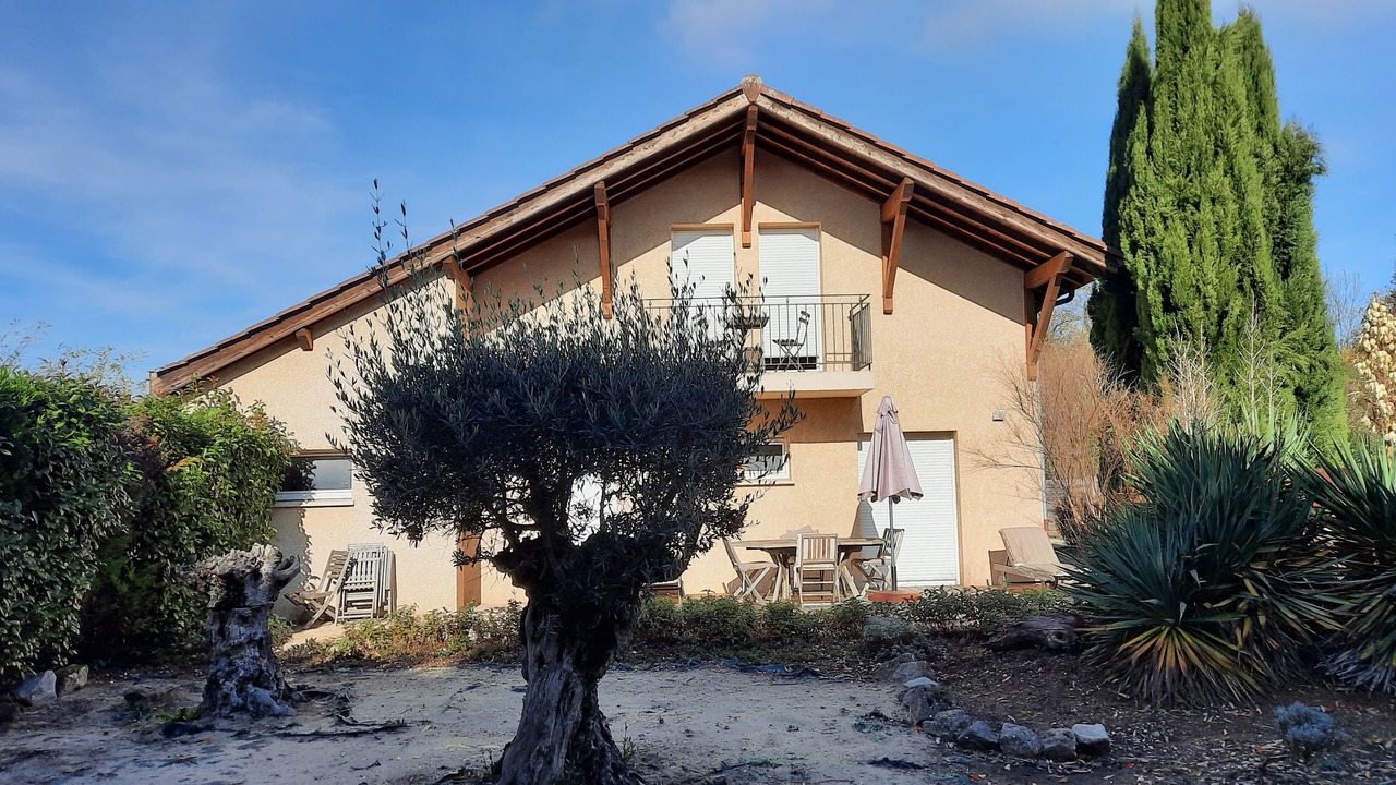 Photo of Outdoor in Proulieu