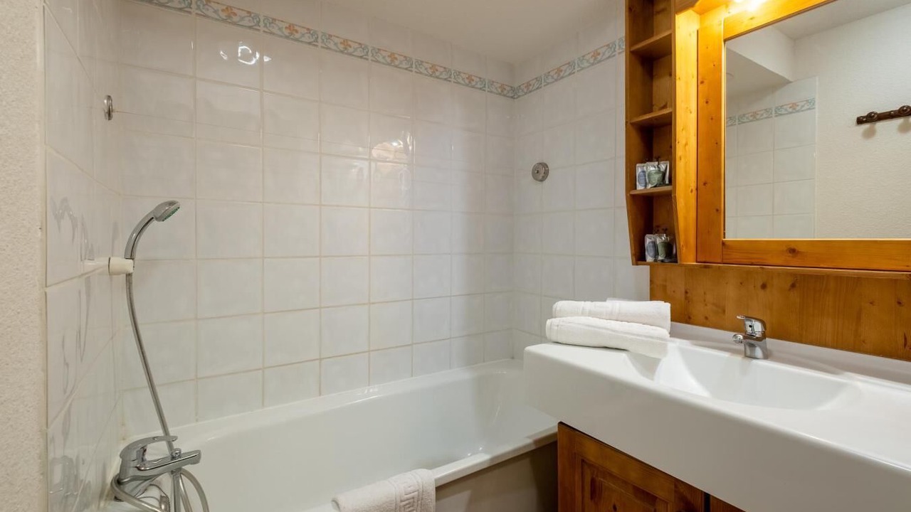 Photo of Bathroom in Lanslevillard